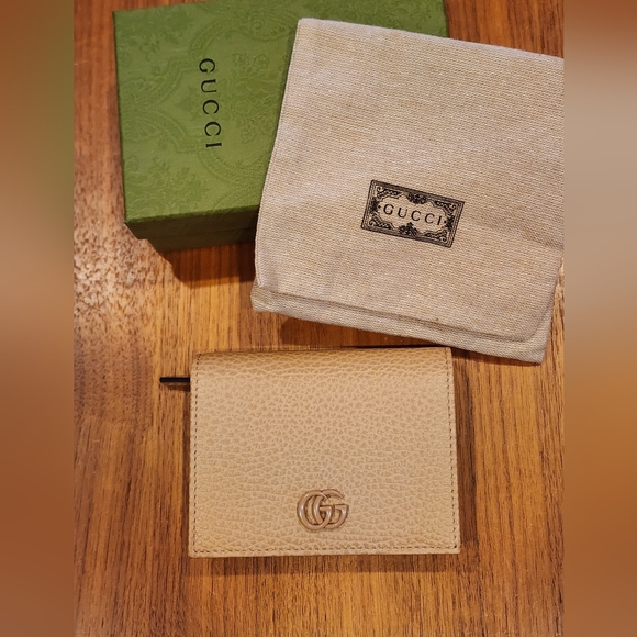 $540 Brand New Gucci Marmont GG Card Case Women's Leather Wallet Beige/Pink - Picture 1 of 8